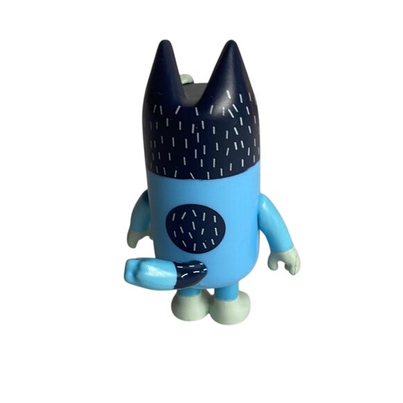 FIGURE Bluey & Friends BANDIT 3" Action Figure Poseable Toy Blue Heeler Dog Dad - Picture 2 of 3